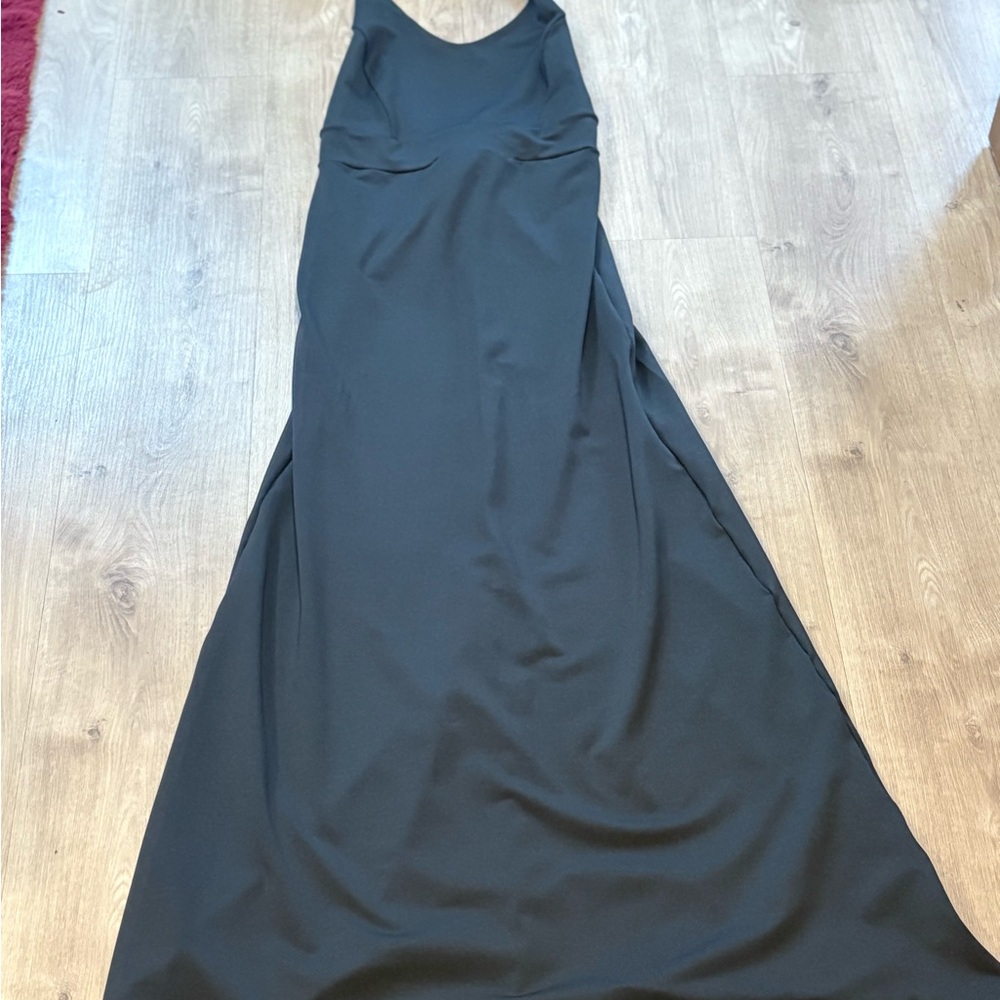 Chic Black Backless Evening Dress
